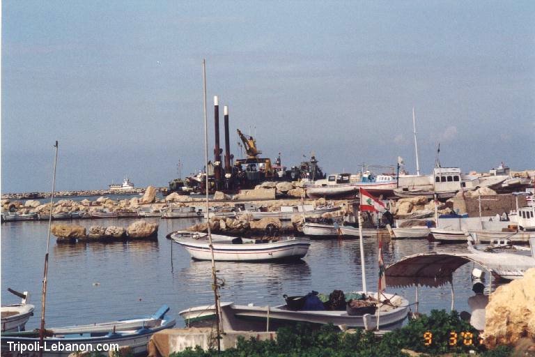 tripoli-2001-9-mod.jpg (71477 bytes)